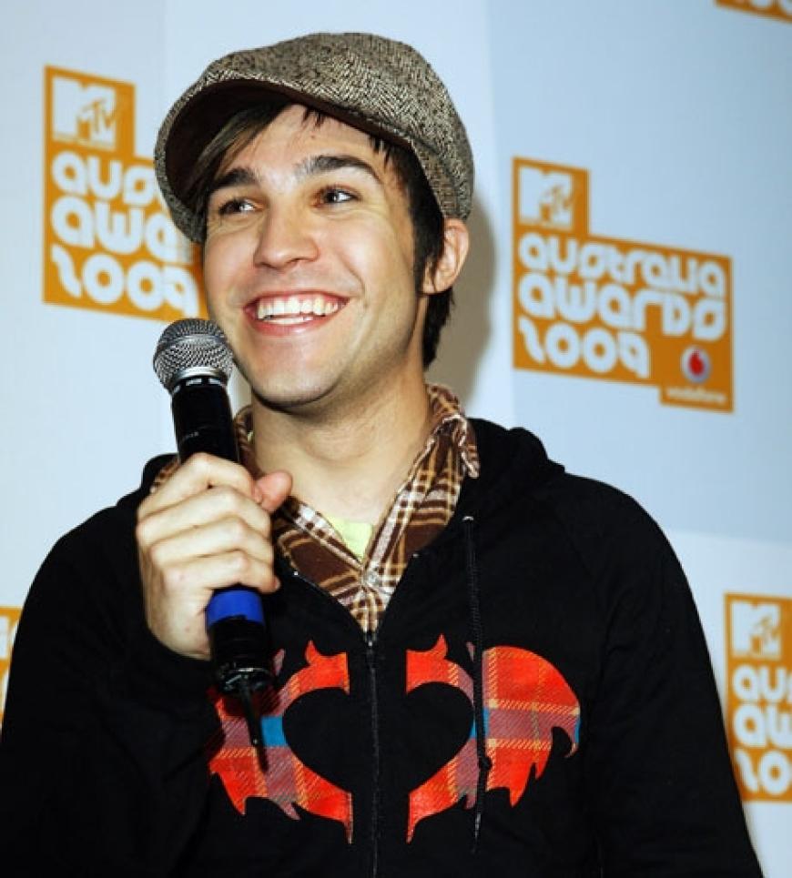 Pete Wentz zwitschert auch fleißig mit