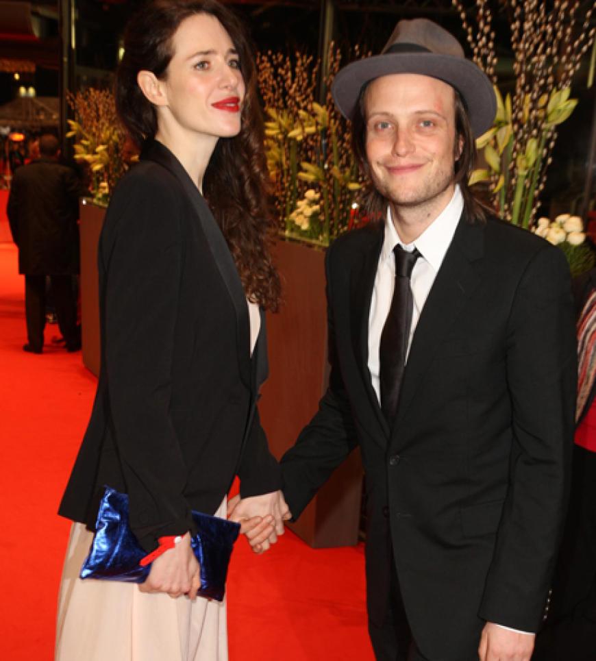 Julia Malik und August Diehl gehörten zu den 1600 geladenen Premieren-Gästen im Berlinale-Palast