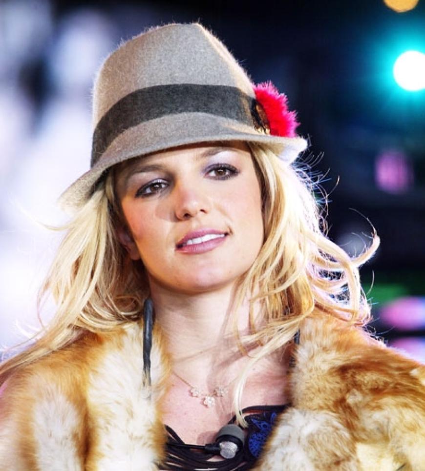 Und auch Britney Spears weiß, was gerade angesagt ist