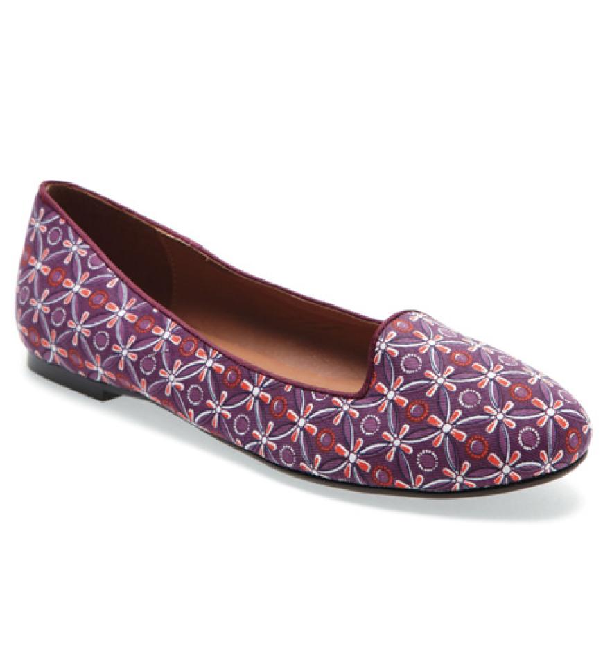 Slipper mit Grafik-Muster von Next, ca. 40 Euro