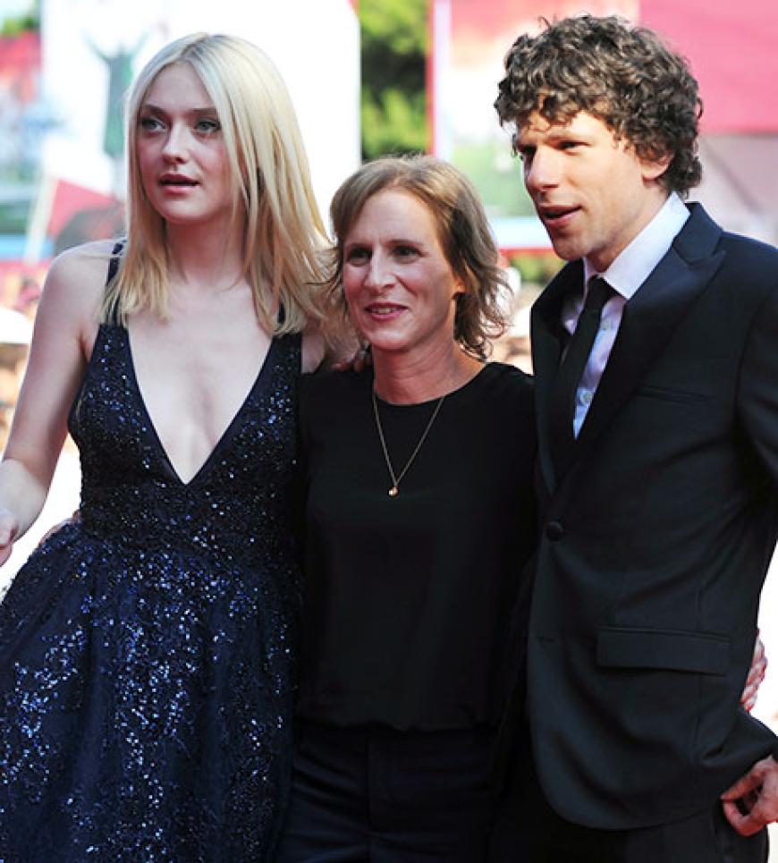 An seiner Seite: Die bezaubernde Dakota Fanning und die Regisseurin des Films, Kelly Reichardt