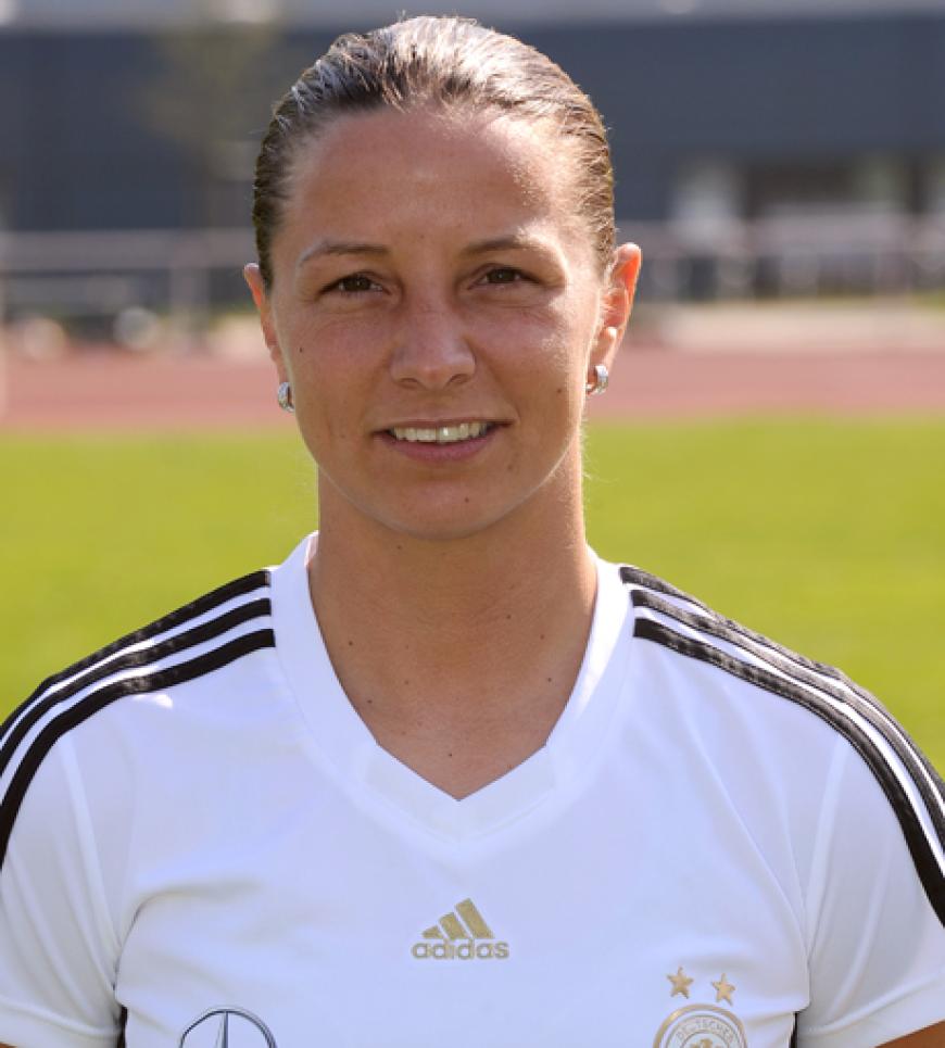 Inka Grings ist Stürmerin beim FCR 2001 Duisburg. Hoffentlich wird sie bei der WM für ein paar Tore sorgen. Wir drücken ihr die Daumen