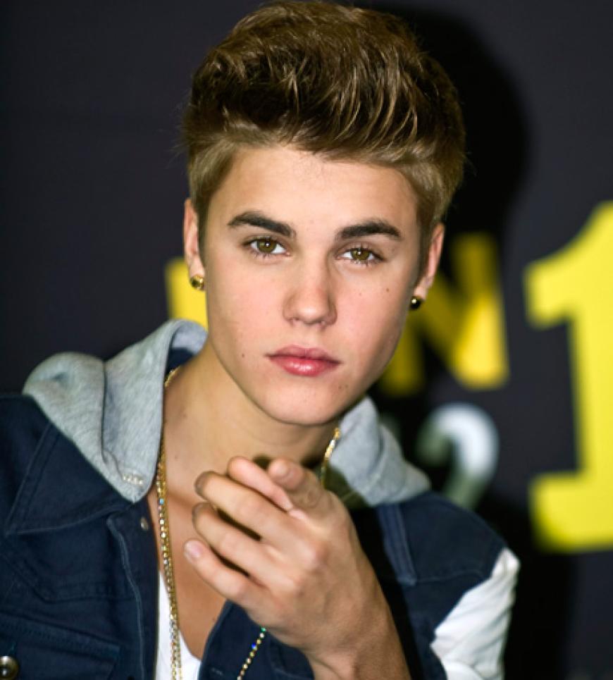 Der perfekte Fan: Wenn sich Mädchenschwarm Justin Bieber wünschen dürfte, wie seine weiblichen Fans duften sollen, dann nach blumig-fruchtigen Noten