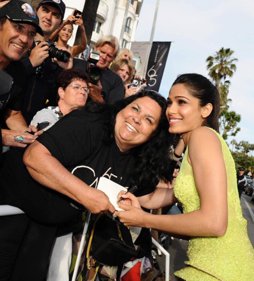 Mit den Stars auf Tuchfühlung mit Freida Pinto