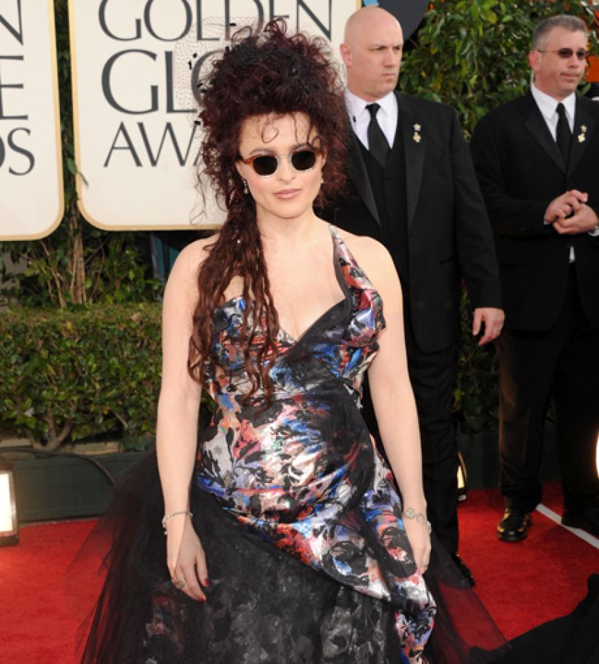 ... aber nichts im Vergleich zu Helena Bonham Carters schrägem Outfit