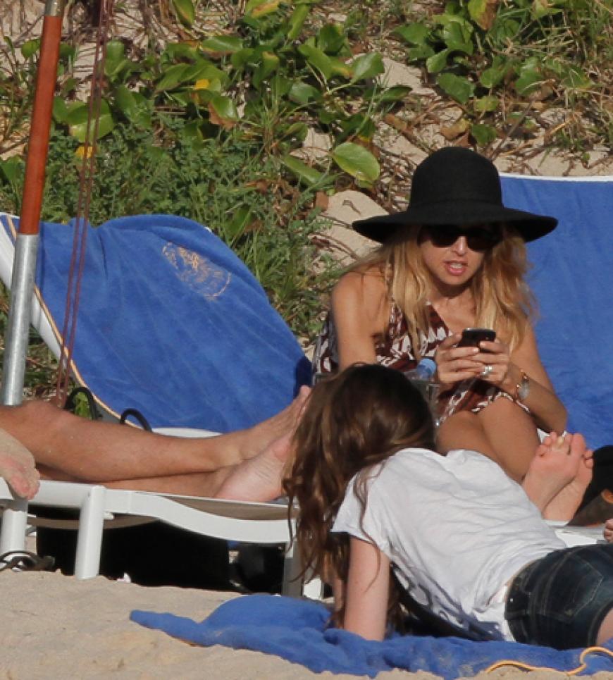 Sie sind zusammen mit der Starstylistin Rachel Zoe angereist