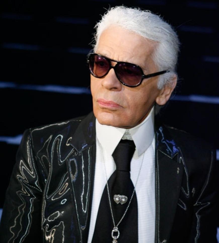 Der Designer zeigte in Paris nicht nur seine neue Chanel-Kollektion, sondern auch Mode seines Labels