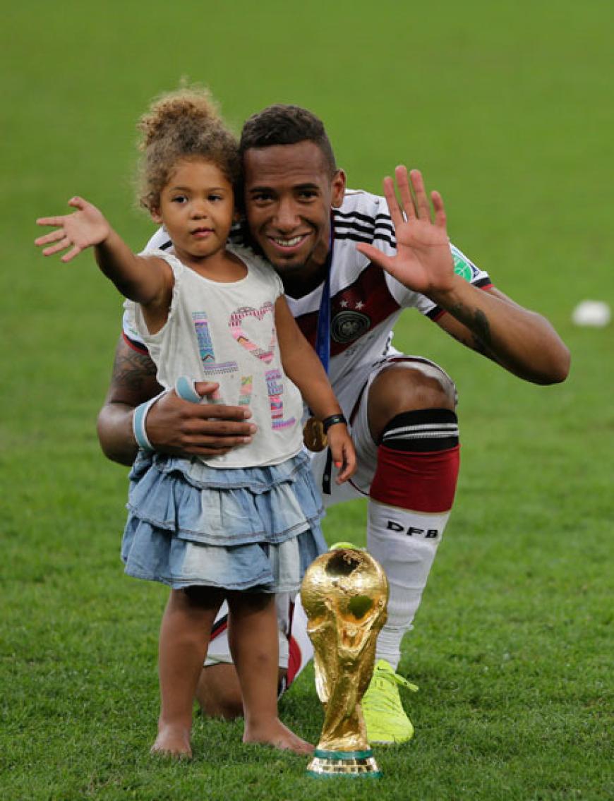 Winke-winke! Jerome Boateng mit seiner Tochter