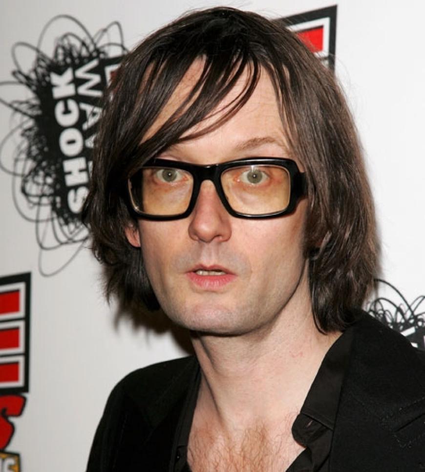 Auch Jarvis Cocker folgt dem Brillen-Trend