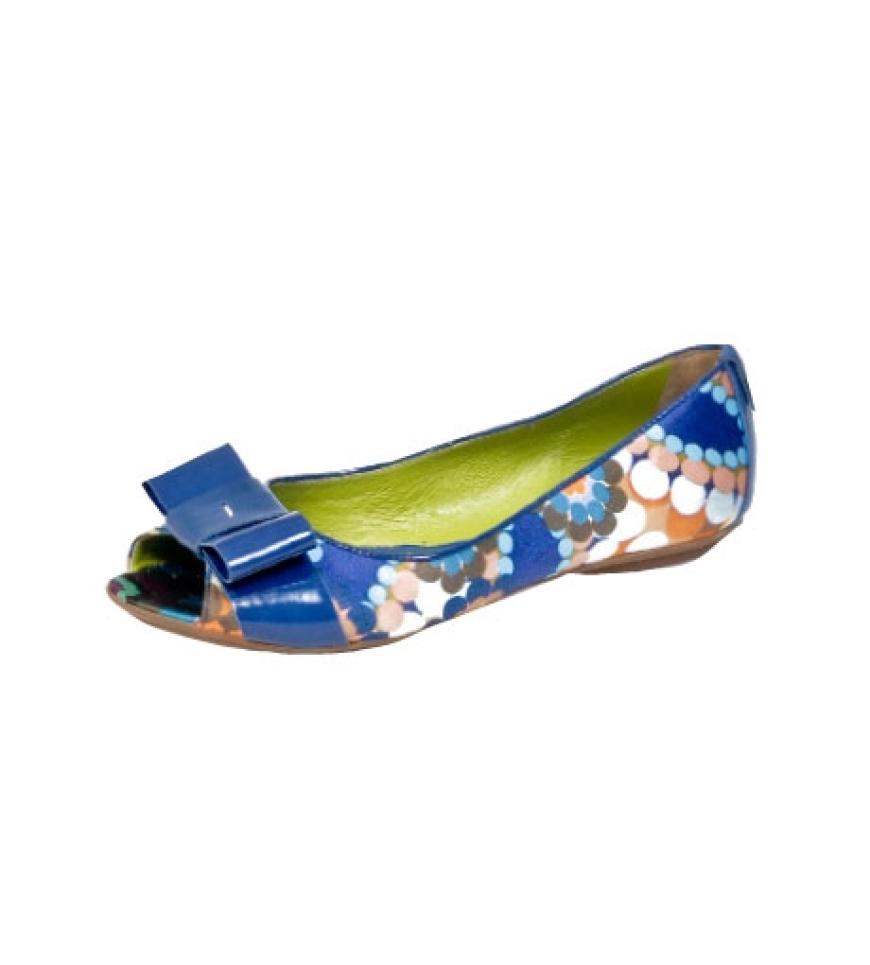 Stoffschuh mit Lackdetails von Vic Matiè, ca. 180 Euro