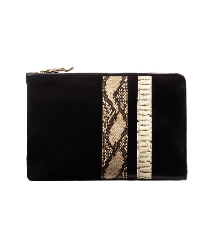 Swinging Sixties bei Zara: Edle Leder-Clutch mit Reptil-Verzierung, ca. 100 Euro