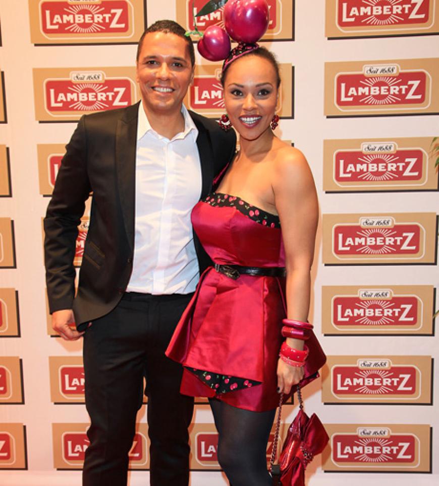 Kena Amoa und Schwester Ella