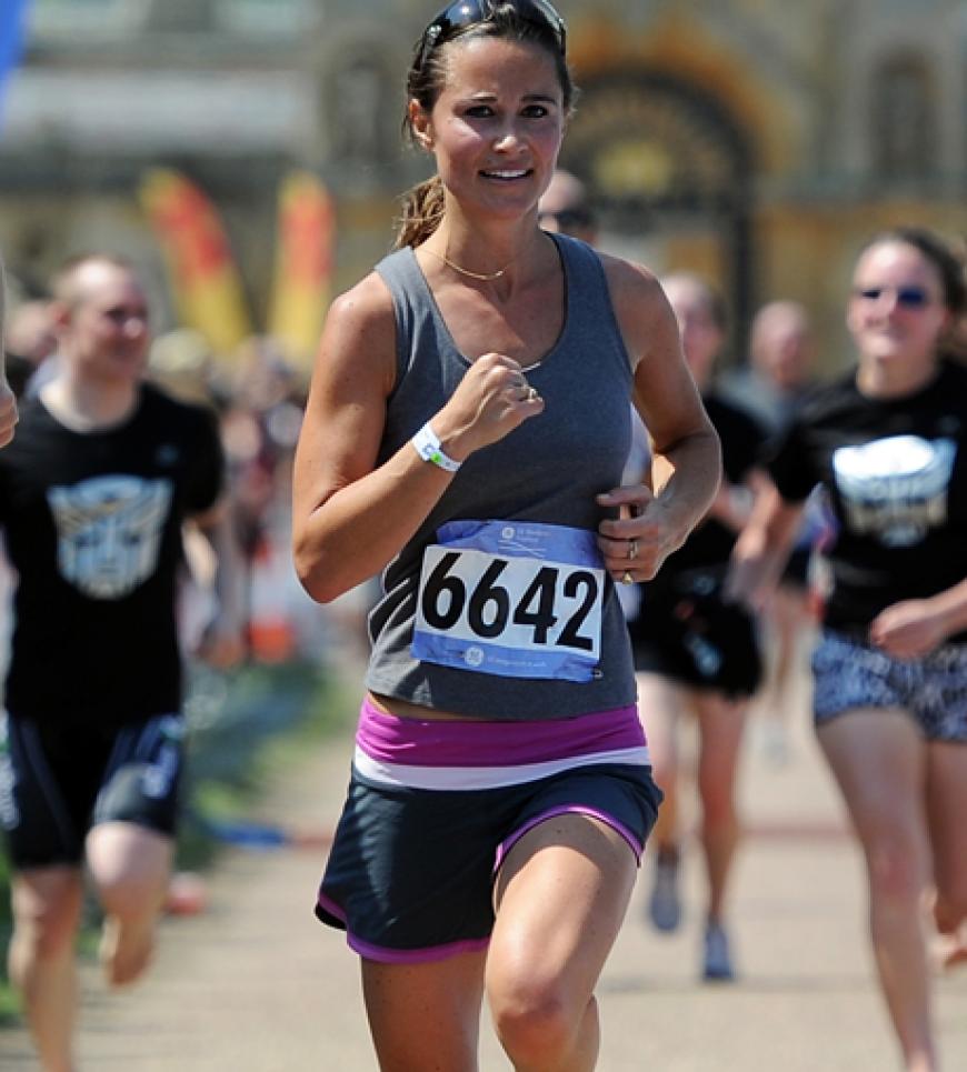 Lauf, Pippa, lauf! Die Schwester von Herzogin Catherine liebt Sport. Hier hat sie sogar an einem Marathon teilgenommen und macht auch in knappen Shorts eine richtig gute Figur!