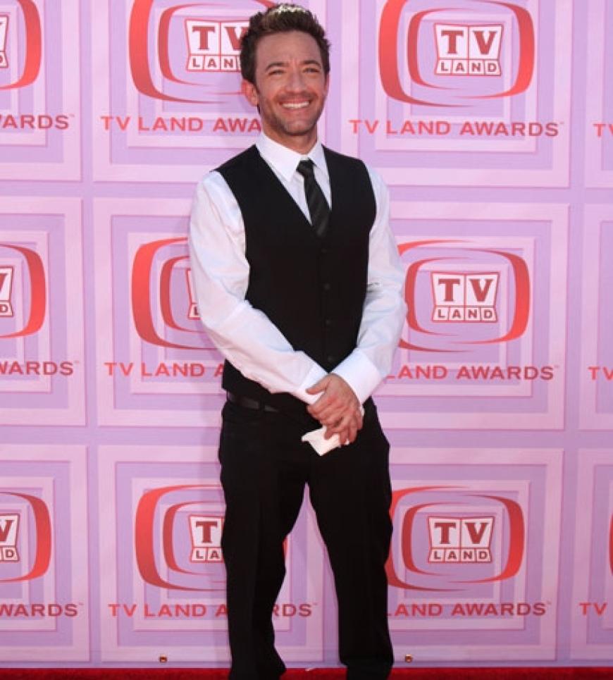 Haben Sie ihn erkannt? Wir denken schon. Denn David Faustino alias