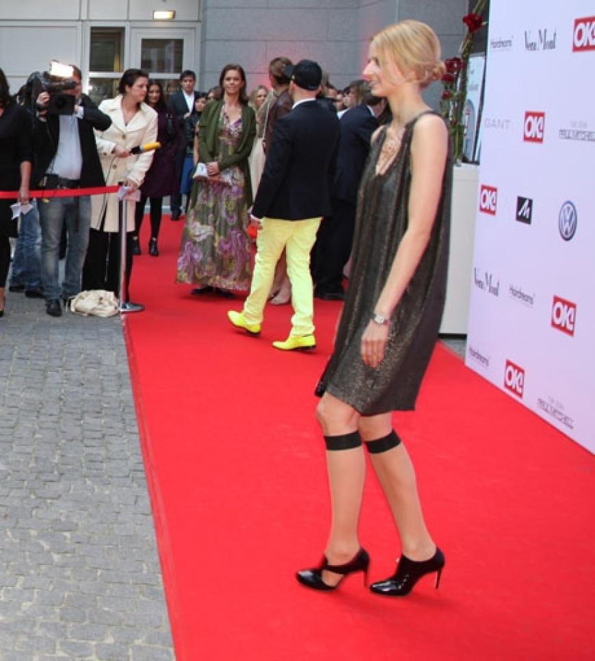 Eva Padberg wollte sich die glamouröse Verleihung in Berlin nicht entgehen lassen