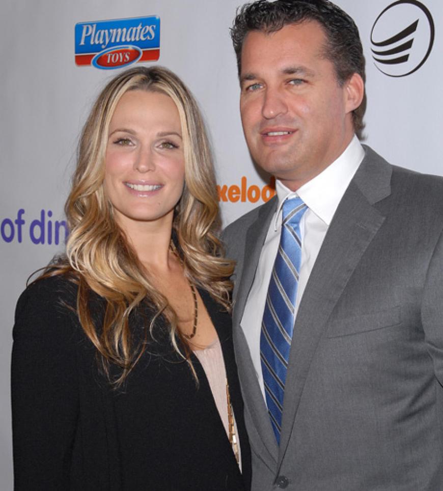 Model Molly Sims und Ehemann Scott Stuber wurden in diesem Jahr auch Eltern. Am 19. Juni kam ihr Sohn Brooks Alan zur Welt