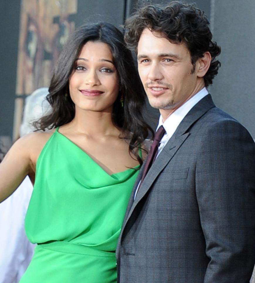 So ein Affen-Theater! Im Chinese Theatre in Los Angeles stellten Hollywood-Beauty Freida Pinto und Schnuckel James Franco ihren neuen Filn