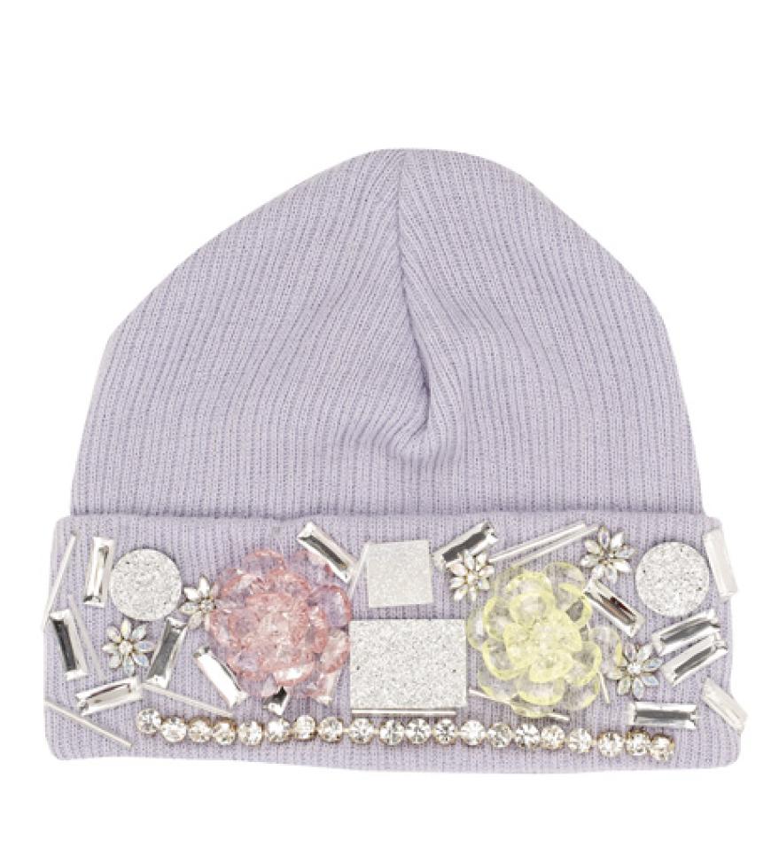 Mütze mit Schmuckstein-Verzierung (It-Piece des Sommers) von River Island, ca. 35 Euro