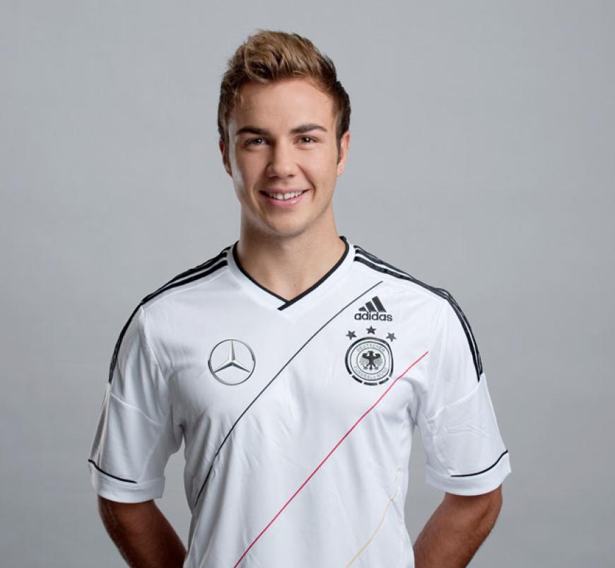 Mario Götze ist als National-Spieler der deutschen Elf erfolgreich im Geschäft. Würden Sie gerne mit ihm zu Abend essen?