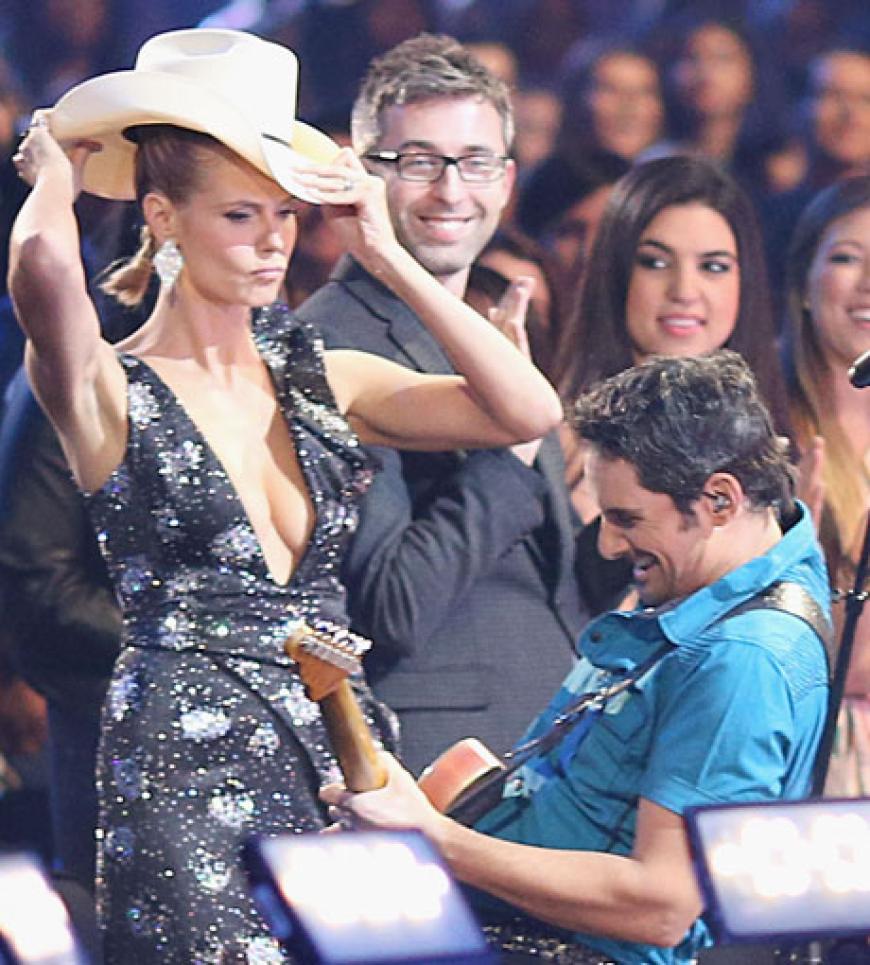 Außer Rand und Band: Heidi Klum rockte zur Musik von Brad Paisley