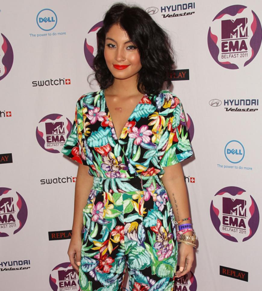 Kunterbunte Flowerpower: Yasmin