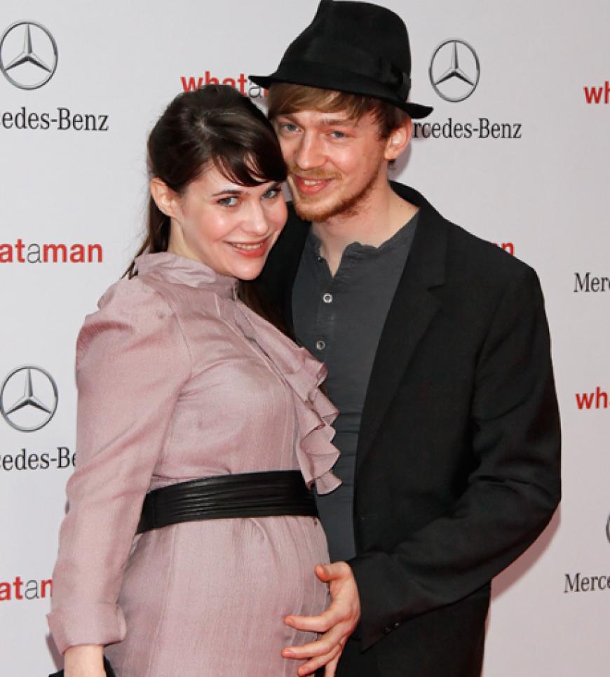 Timo Mewes und Ehefrau Jamila Saab erwarten bald ihr erstes Kind