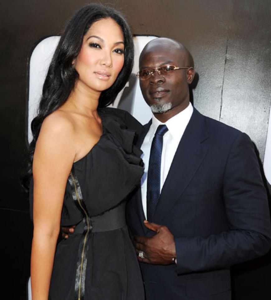 Kimora Lee und Ehemann Djimon Hounsou posierten gemeinsam für die wartenden Fotografen