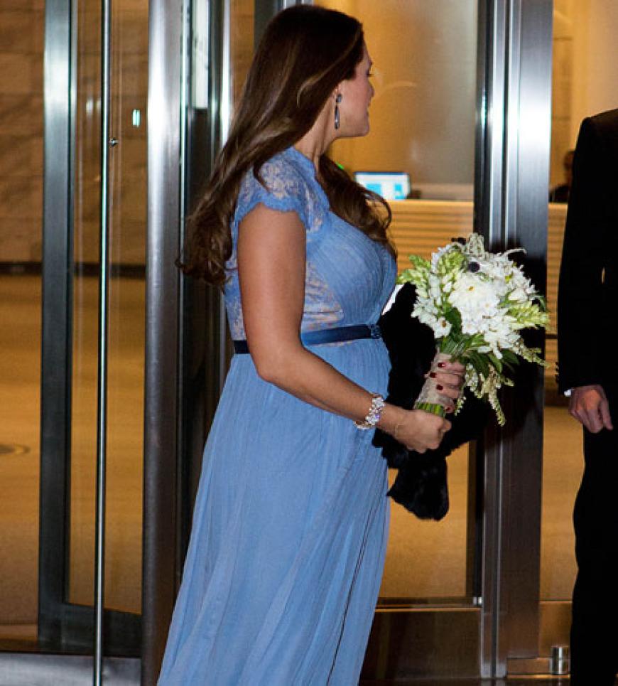 23. Oktober 2013: Erstmals zeigt sich die schwangere Madeleine bei einer Gala in New York