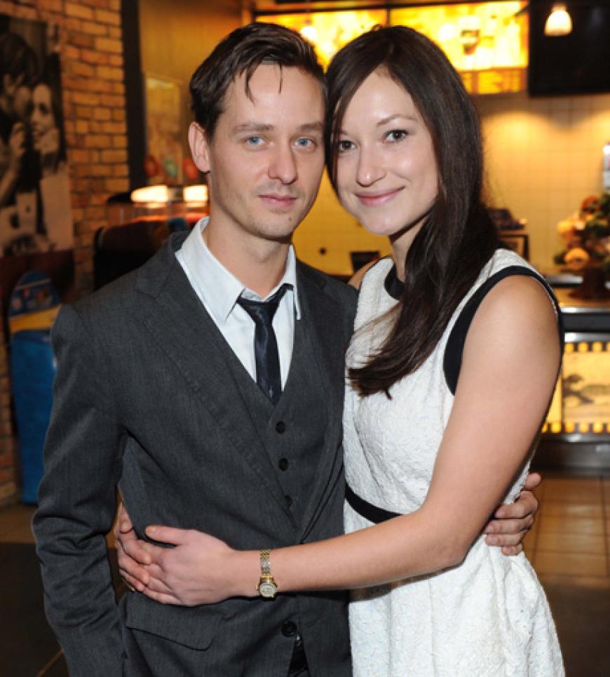 Hauptdarsteller Tom Schilling mit seiner Freundin Annie Mosebach