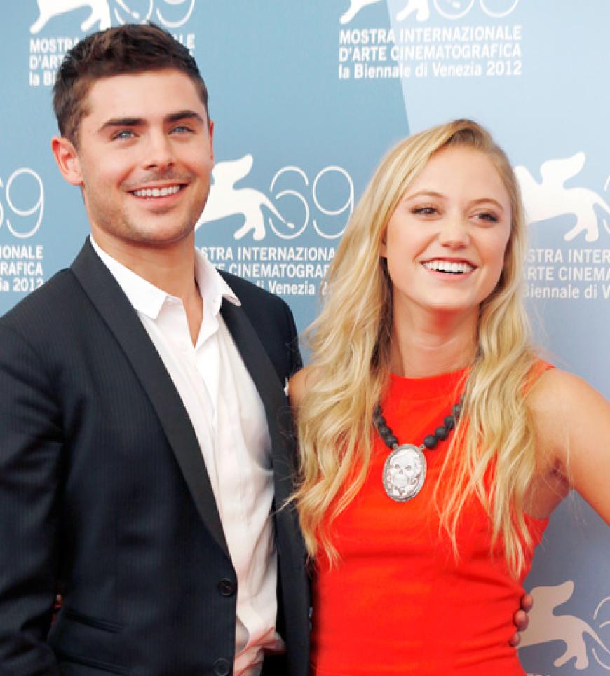 Zwischen Zac Efron und Maika Monroe soll es am Set gefunkt haben