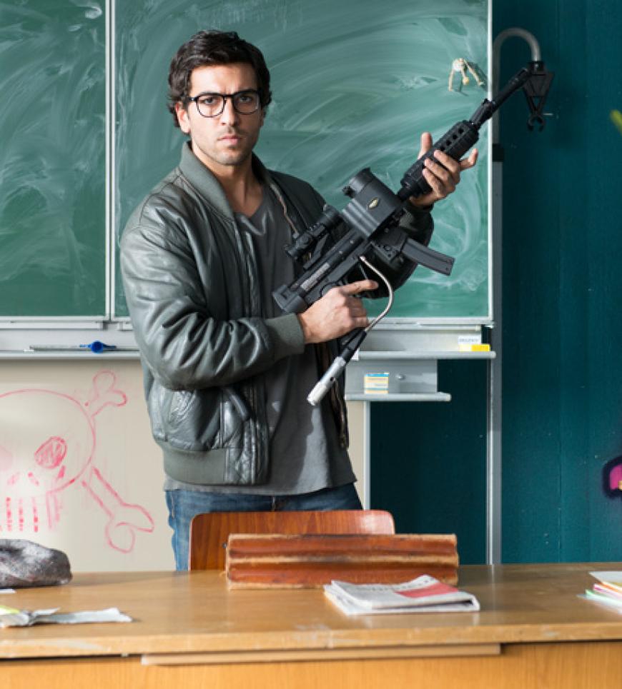 Elyas M'Barek als Aushilfslehrer