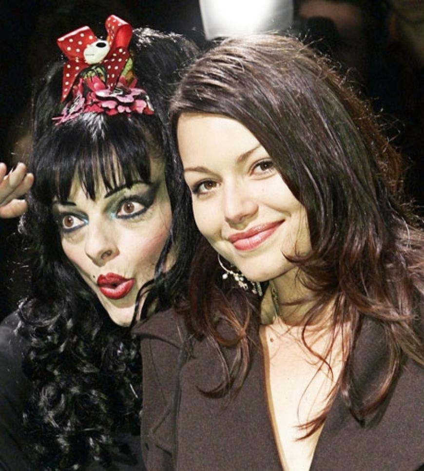 Nina Hagen ist bekanntlich spirituell angehaucht. So auch bei der Vergabe für den Namen ihrer Tochter: Cosma Shiva Hagen