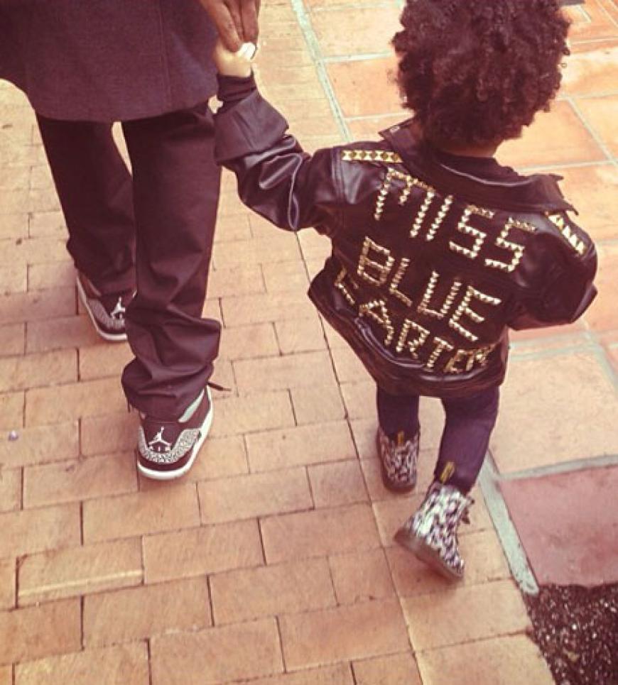 Wir könnten vor ihr niederkniehen: Blue Ivy Carter ist die Queen of Mini-Fashion. Dieses Bild ist der beste Beweis dafür!