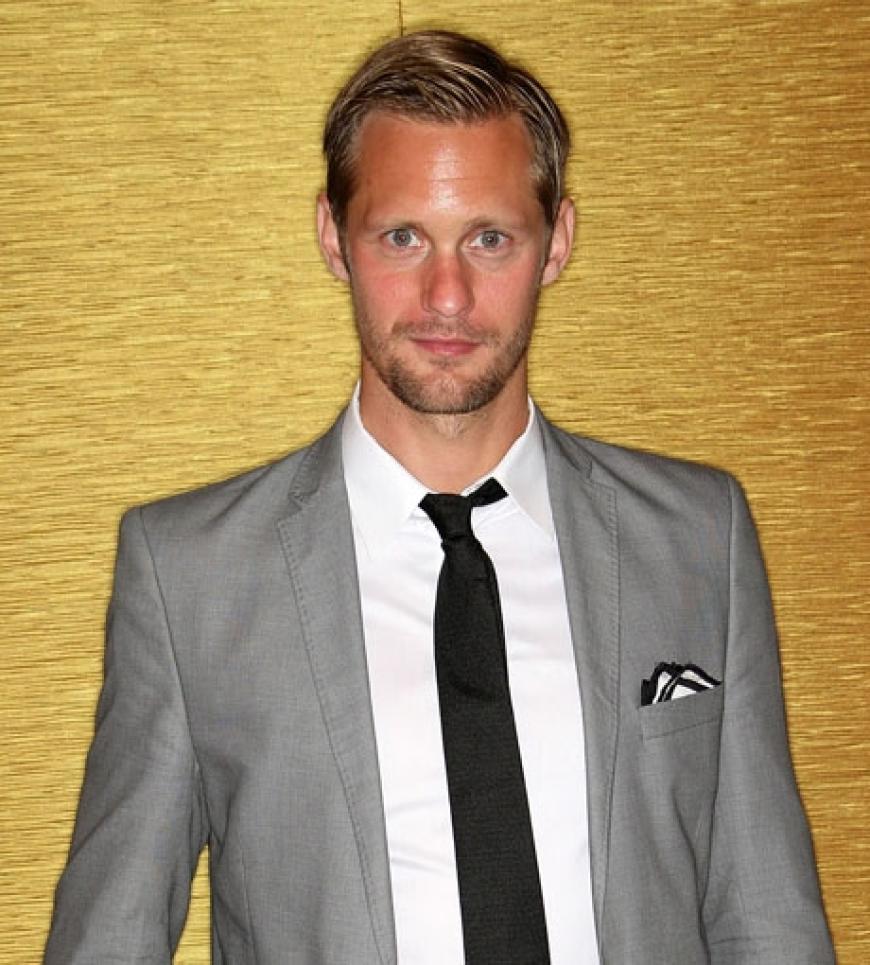 Alter Schwede: Er ist groß, blond und hat stahlblaue Augen: Alexander Skarsgard ist das Sinnbild des schwedischen Traummannes. Dachte sich auch Schauspielkollegin Kate Bosworth. Inzwischen geht das Paar jedoch wieder getrennte Wege
