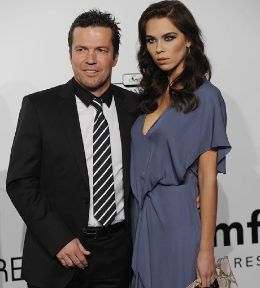 Ex-Fussballspieler Lothar Matthäus sieht man neuerdings oft im Mode-Publikum. Ob das an Model-Ehefrau Liliana liegt?