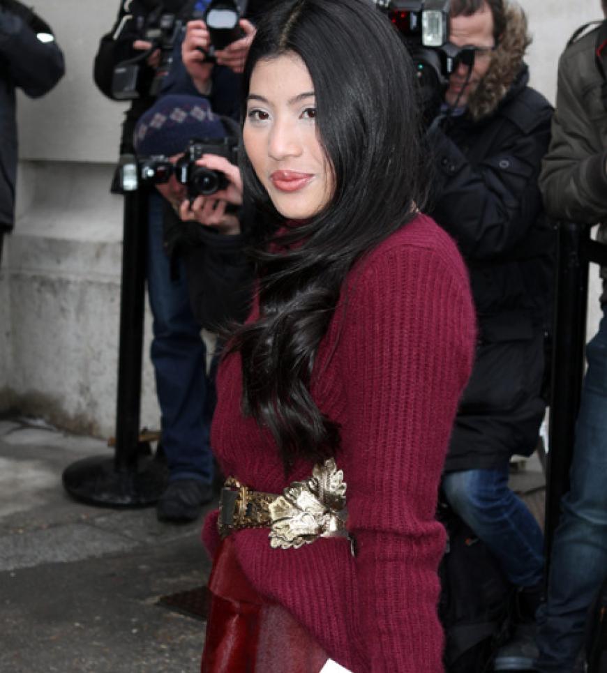Hoher Besuch: Prinzessin Siriwanwaree Nareerat von Thailand auf dem Weg zur Chanel-Show