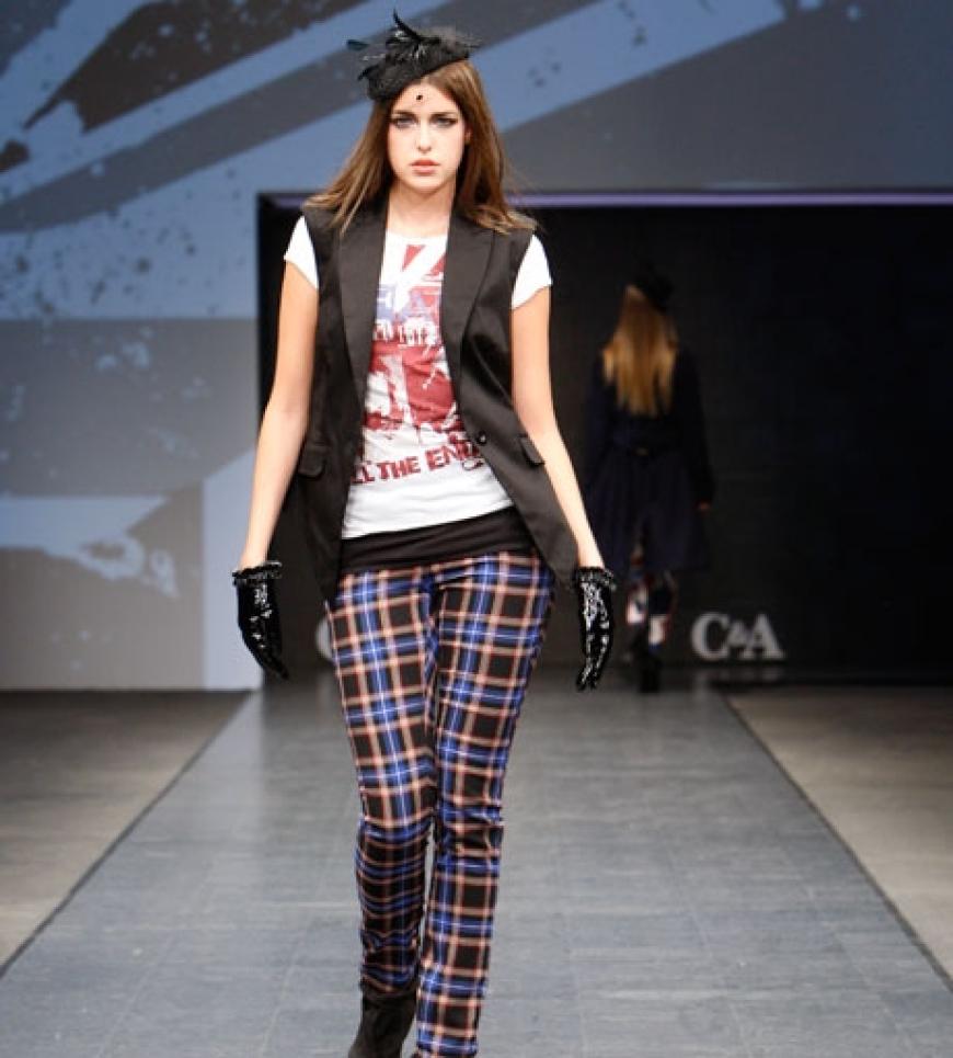 Marie im London-Look, inspiriert von Rock- und Popmusik. Copyright: C&A