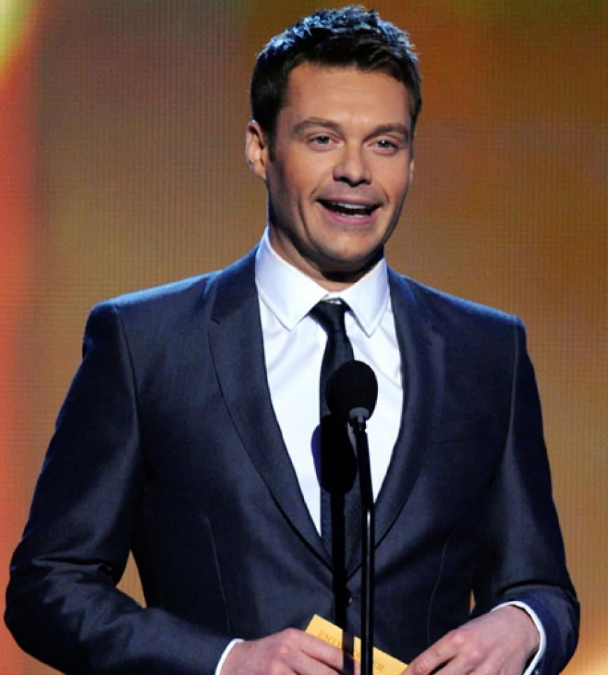 Ryan Seacrest macht die Vergabe des Awards in der Kategorie