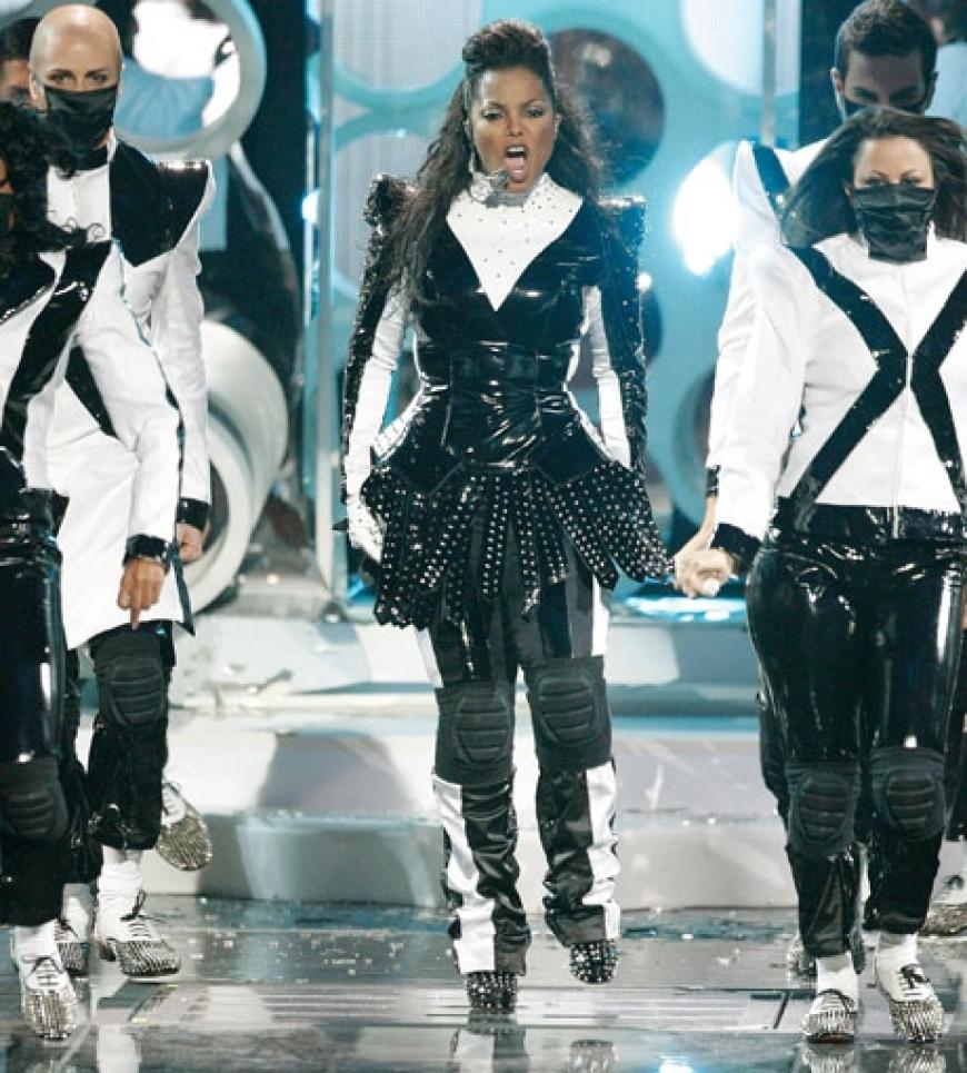 Danach performte Janet Jackson ihren Song