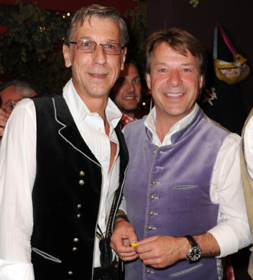 Patrick Lindner mit Begleitung
