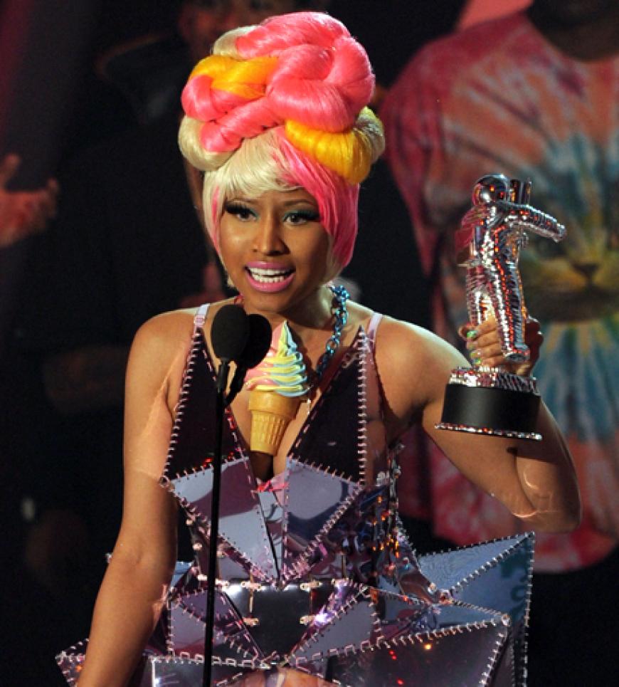 Bunter Vogel: Nicki Minaj bekommt einen der begehrten