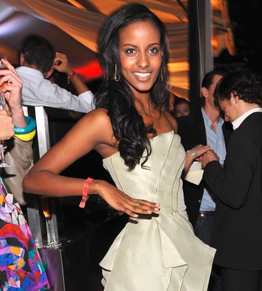 Sara Nuru feiert im