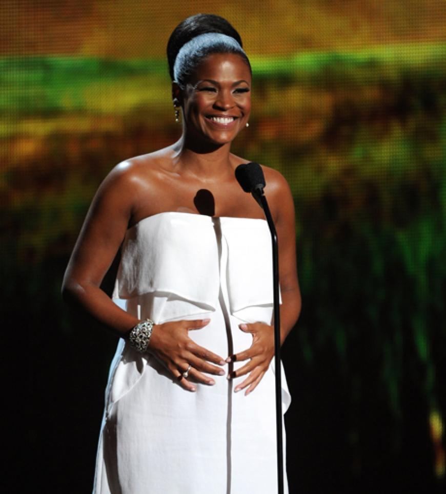 Die Schaupielerin Nia Long hielt eine Rede