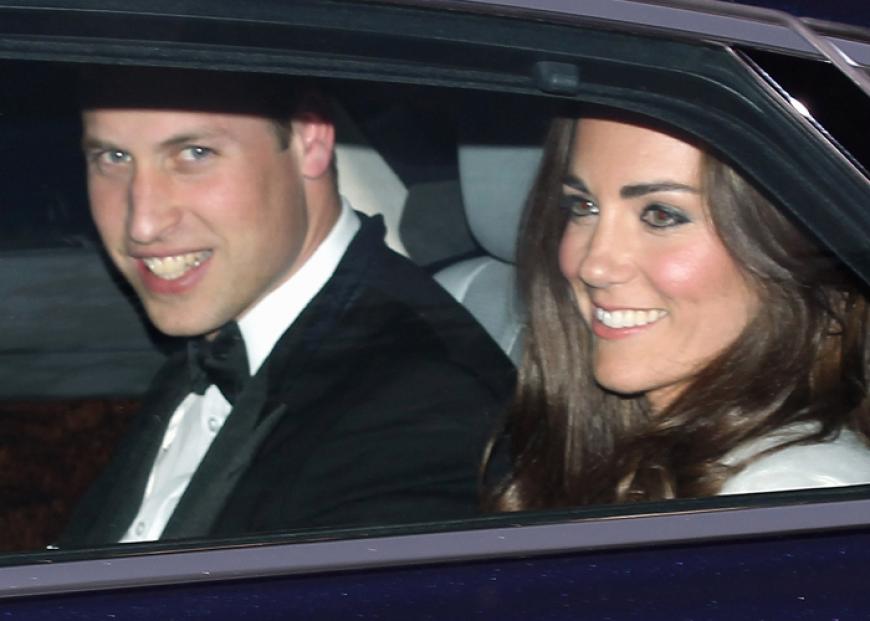 Mit 300 Gästen haben Kate & William im Buckingham Palast bis in die frühen Morgenstunden eine ausgelassene Hochzeitsparty gefeiert