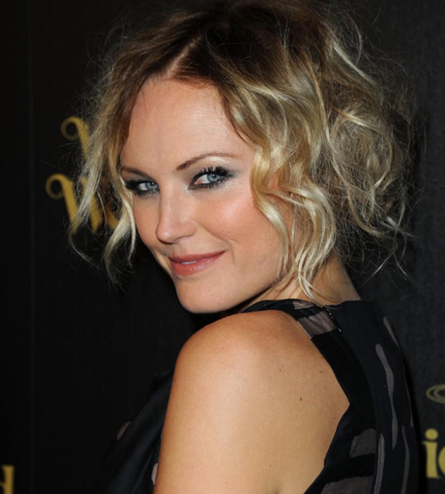 Lasziv sexy: Malin Akerman hat den verruchten Fotoblick perfekt einstudiert