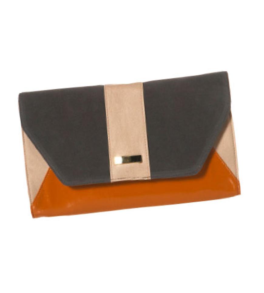 Fast zu schade fürs Büro: Klassisch-elegante Basics mit dem gewissen Etwas. Patchwork-Clutch von Topshop, ca. 40 Euro