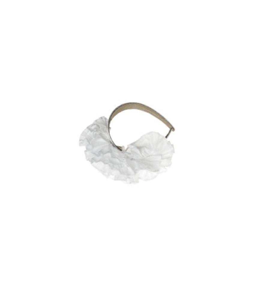 Die Romantik-Hochzeit: Haarreif von By Malene Birger, ca. 90 Euro