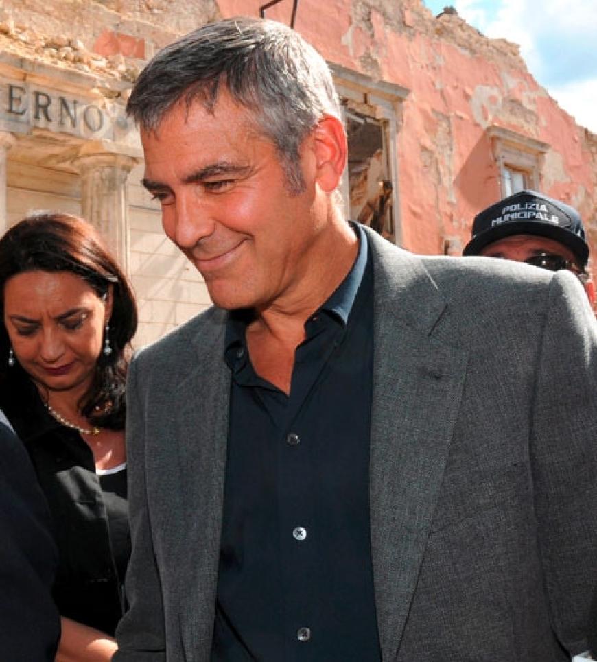 George Clooney in L´´Aquila