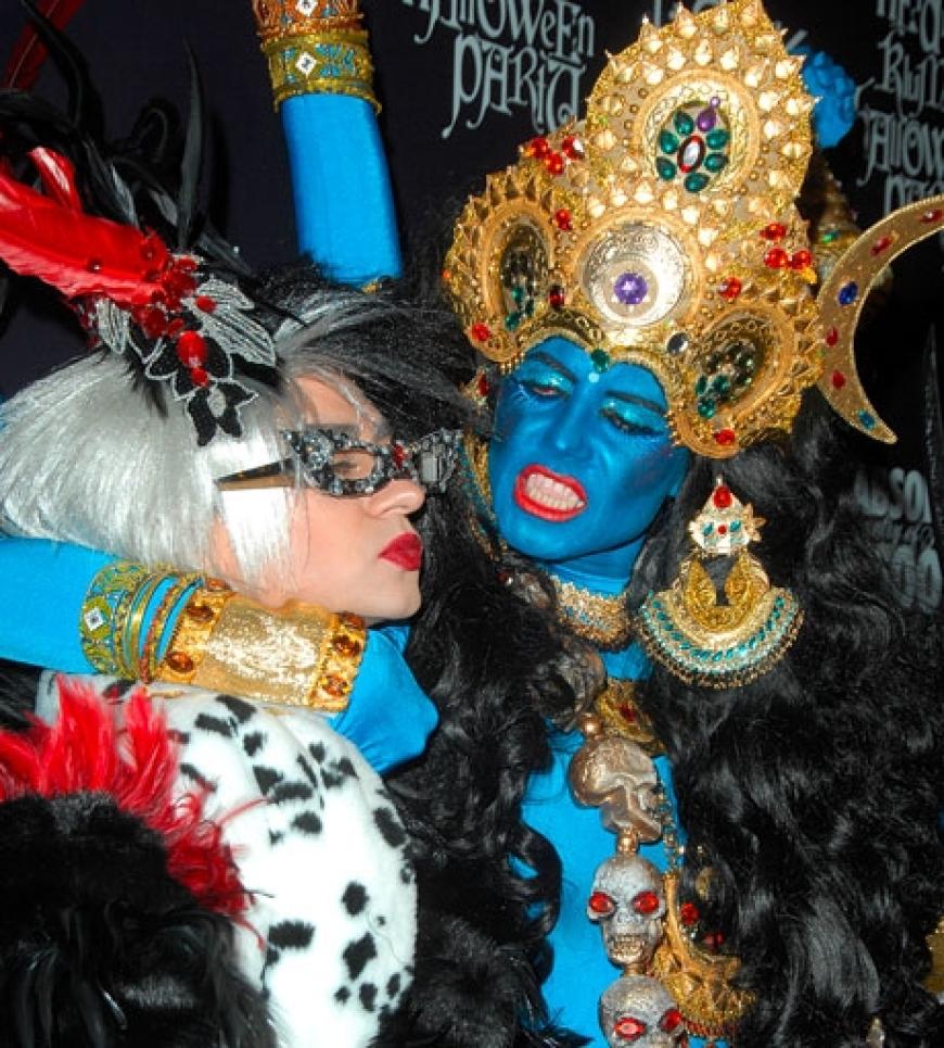 Christian Siriano mit Gastgeberin Heidi Klum. Das Model läd jährlich zu Halloween in den