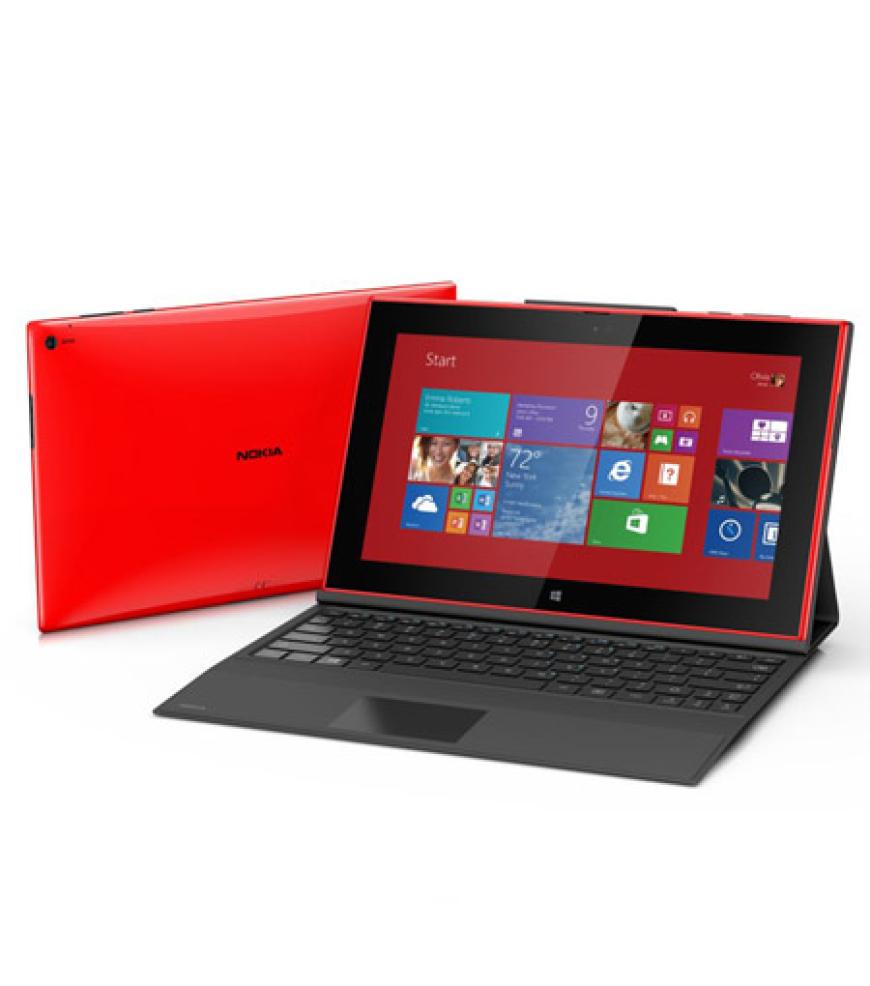 Business to go: das Nokia Lumia 2520 hat nicht nur einen leuchtstarken 10,1 Zoll Full HD IPS Display, sondern verfügt als erstes Tablet über eine 6,7 Megapixel-Kamera. Der perfekte Begleiter! Ab 599 Euro